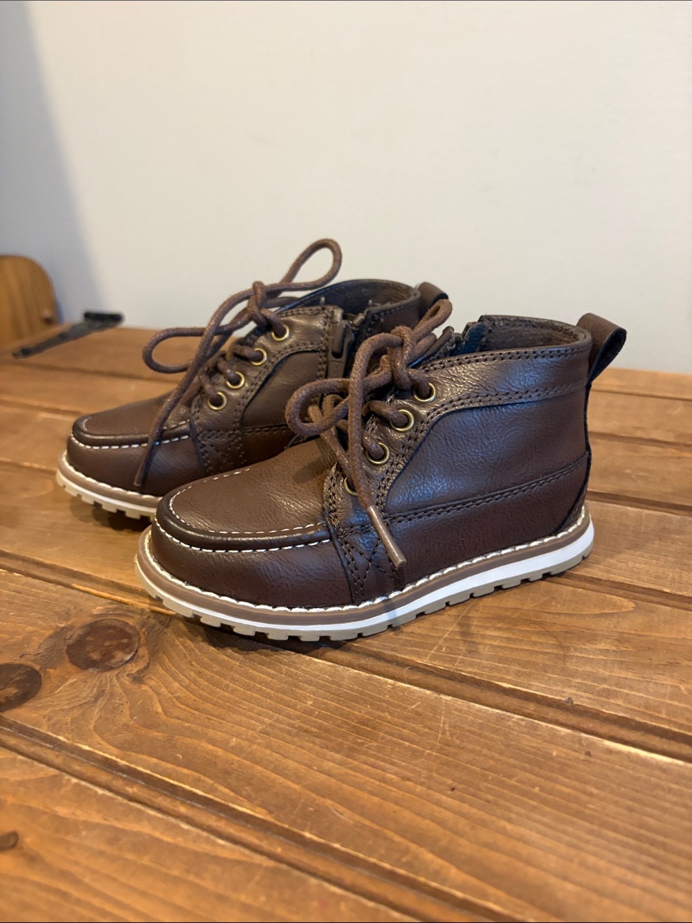 The Children's Place Brown Lace-Up Toddler Boots with White Trim